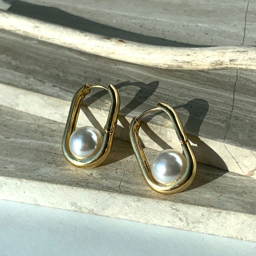 NEW~ Anthropologie Inner Pearl Rectangle Hoop Earrings